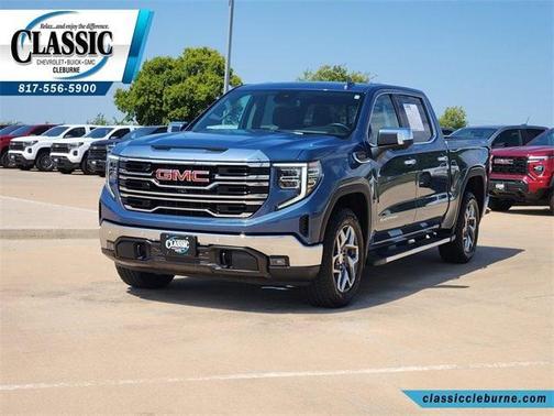 2024 GMC Sierra 1500 SLT