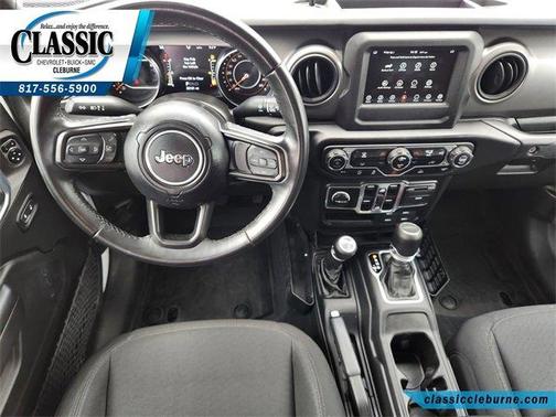 2022 Jeep Gladiator Sport