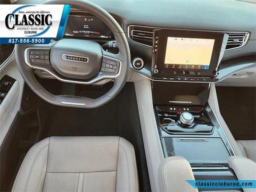 2024 Jeep Wagoneer Base
