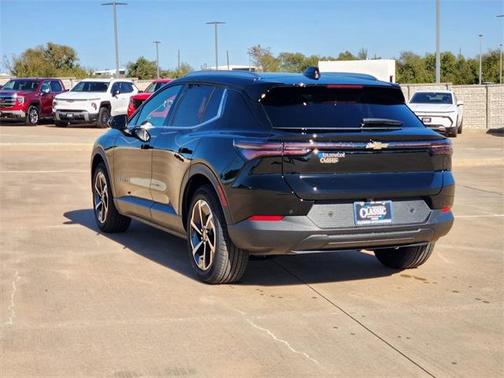 2026 Chevrolet Equinox EV LT 2