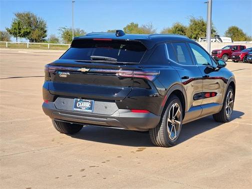 2026 Chevrolet Equinox EV LT 2