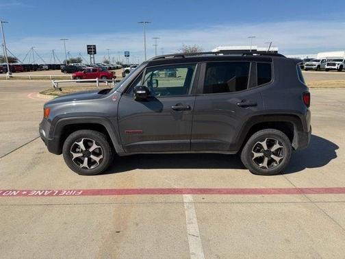 2022 Jeep Renegade Trailhawk