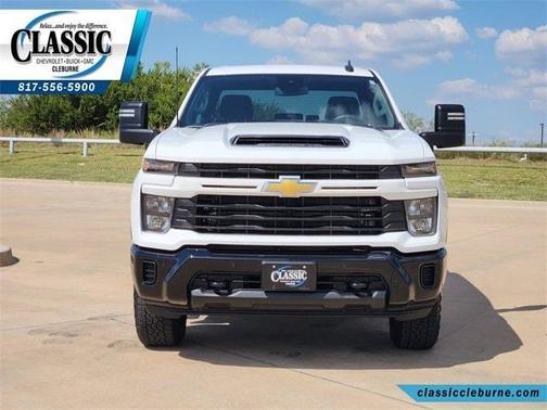 2025 Chevrolet Silverado 2500 Custom