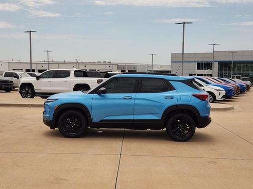 Marina Blue 2026 Chevrolet Trailblazer LT