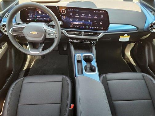 2025 Chevrolet Equinox EV LT 2