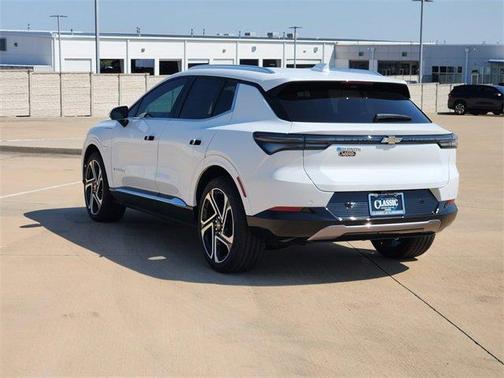 2025 Chevrolet Equinox EV LT 2