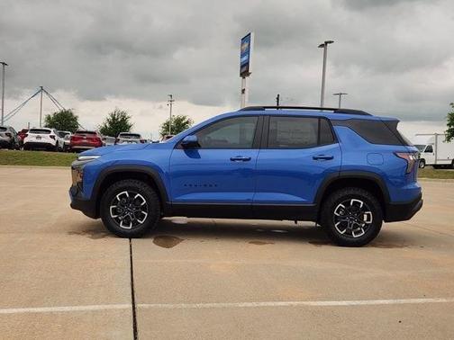 Reef Blue Metallic 2026 Chevrolet Equinox ACTIV