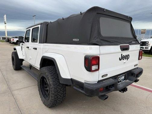 2021 Jeep Gladiator Sport