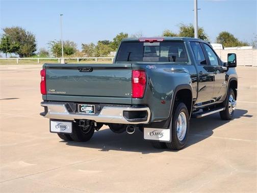 2026 Chevrolet Silverado 3500 LT