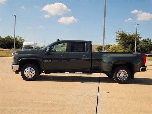 2026 Chevrolet Silverado 3500 LT