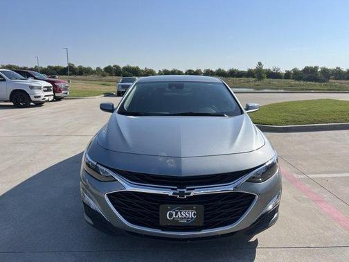 2025 Chevrolet Malibu RS