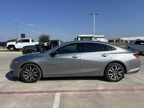 2025 Chevrolet Malibu RS