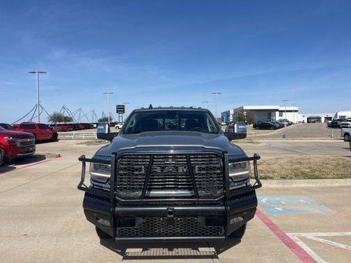 2024 RAM 3500 Laramie