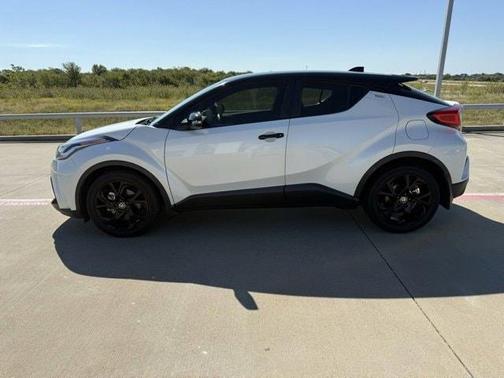 2021 Toyota C-HR LE