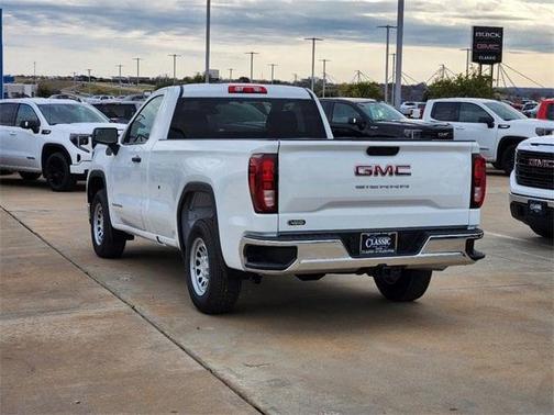 2025 GMC Sierra 1500 Pro