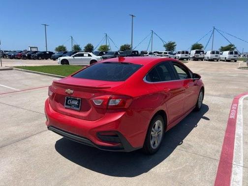 2018 Chevrolet Cruze LT