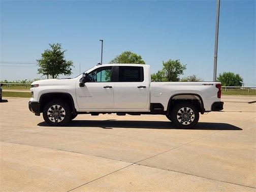 2025 Chevrolet Silverado 2500 Custom