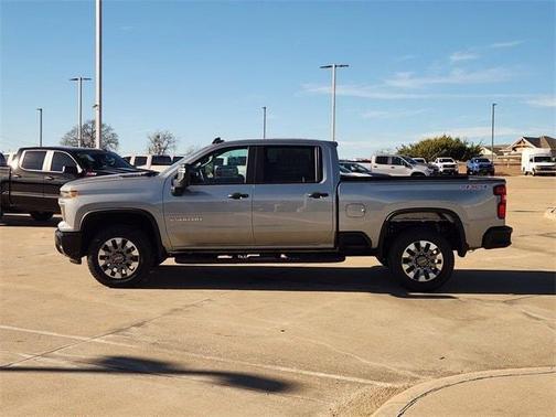 2026 Chevrolet Silverado 2500 Custom