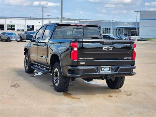 2025 Chevrolet Silverado 1500 ZR2