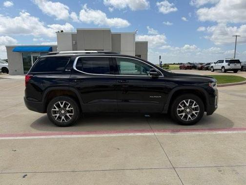 Ebony Twilight Metallic 2022 GMC Acadia SLE