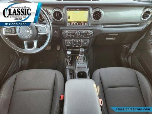 2022 Jeep Gladiator Overland