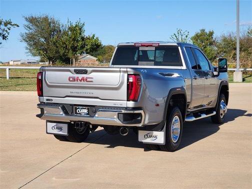 2026 GMC Sierra 3500 SLE
