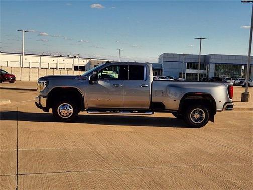 2026 GMC Sierra 3500 SLE