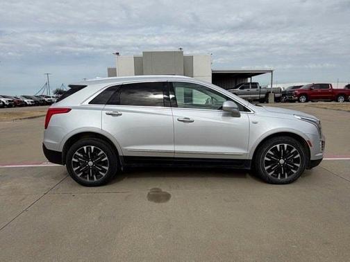2019 Cadillac XT5 Premium Luxury