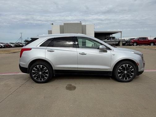 2019 Cadillac XT5 Premium Luxury