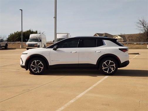 2026 Chevrolet Equinox EV LT 2