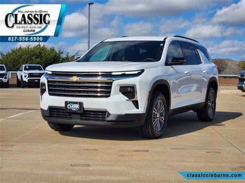 2025 Chevrolet Traverse LT