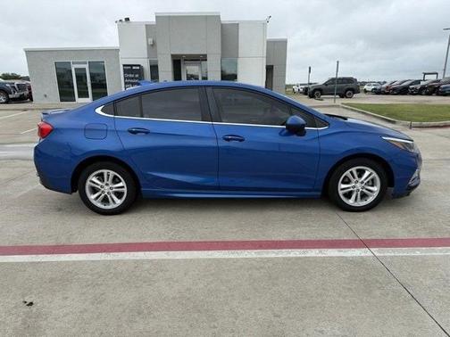 2018 Chevrolet Cruze LT
