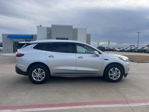2018 Buick Enclave Essence