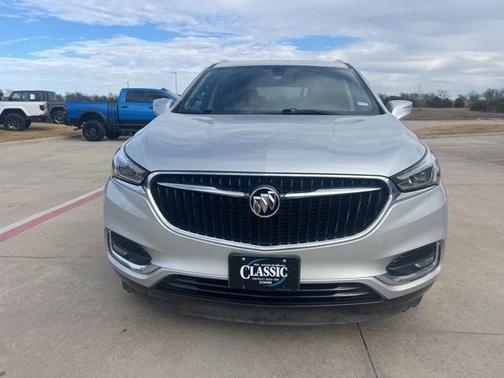 2018 Buick Enclave Essence
