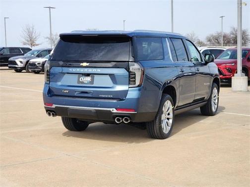 2025 Chevrolet Suburban Premier