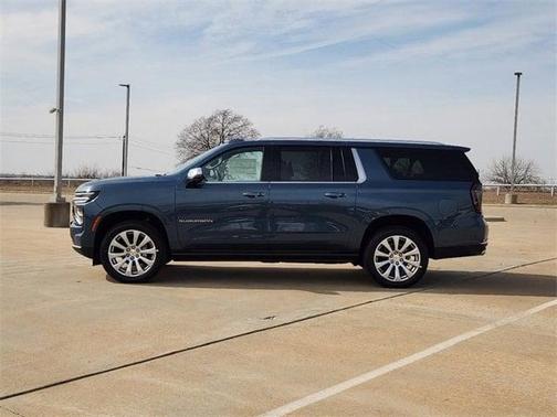 2025 Chevrolet Suburban Premier