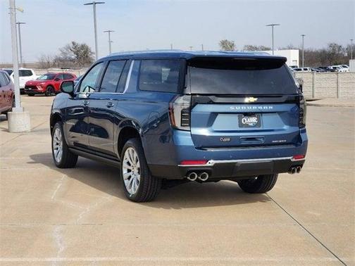 2025 Chevrolet Suburban Premier