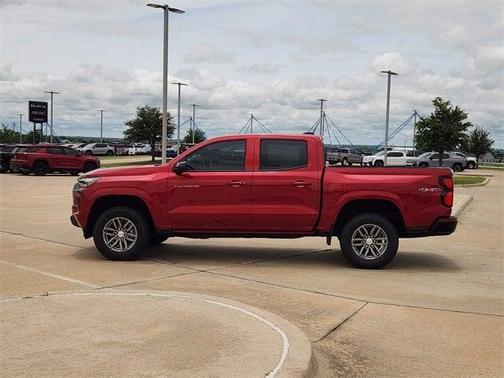 2025 Chevrolet Colorado LT