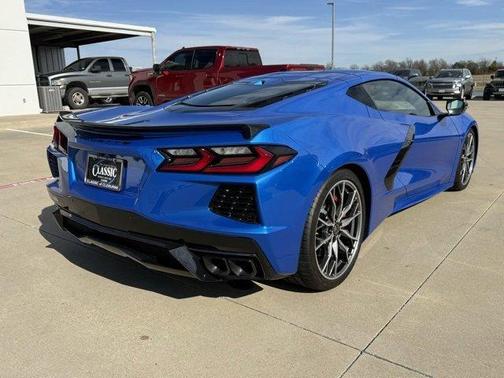 2024 Chevrolet Corvette Stingray w/2LT