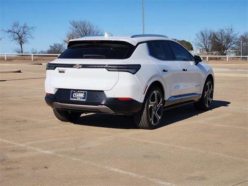 2026 Chevrolet Equinox EV LT 2