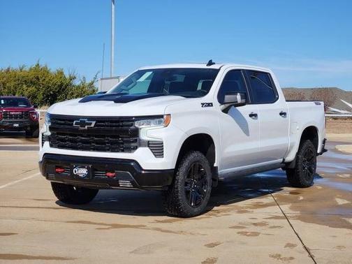 Summit White 2026 Chevrolet Silverado 1500 LT Trail Boss