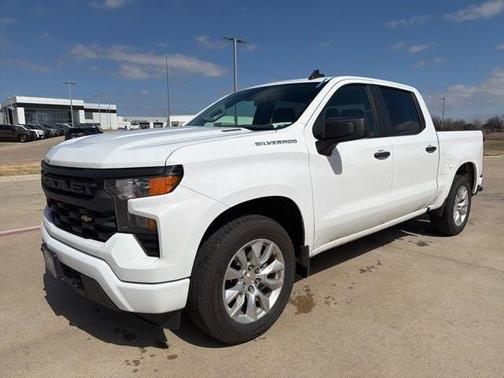 2025 Chevrolet Silverado 1500 Custom