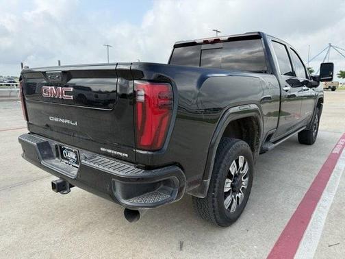 2024 GMC Sierra 2500 Denali