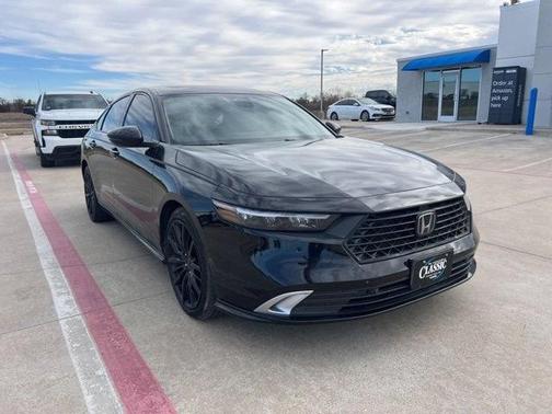 2025 Honda Accord Hybrid Touring