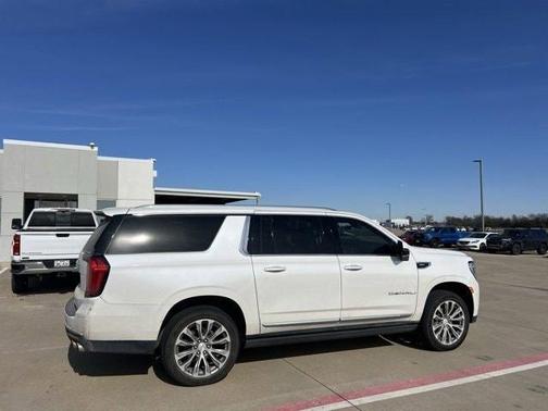 2022 GMC Yukon XL Denali