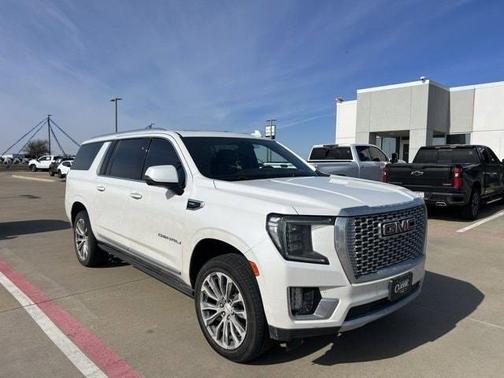 2022 GMC Yukon XL Denali