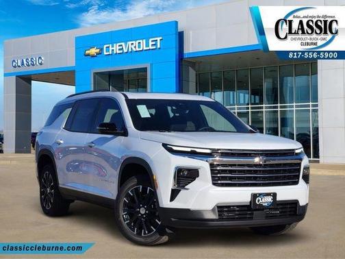 Polar White 2026 Chevrolet Traverse LT