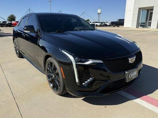 2023 Cadillac CT4 Sport