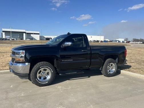 2018 Chevrolet Silverado 1500 LS