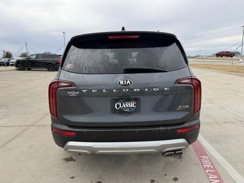 2020 Kia Telluride S